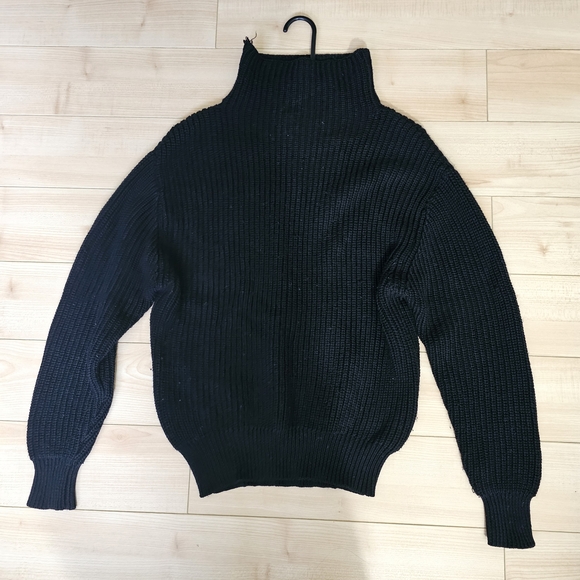 Black Wilfred Montpellier Turtleneck - Picture 7 of 10